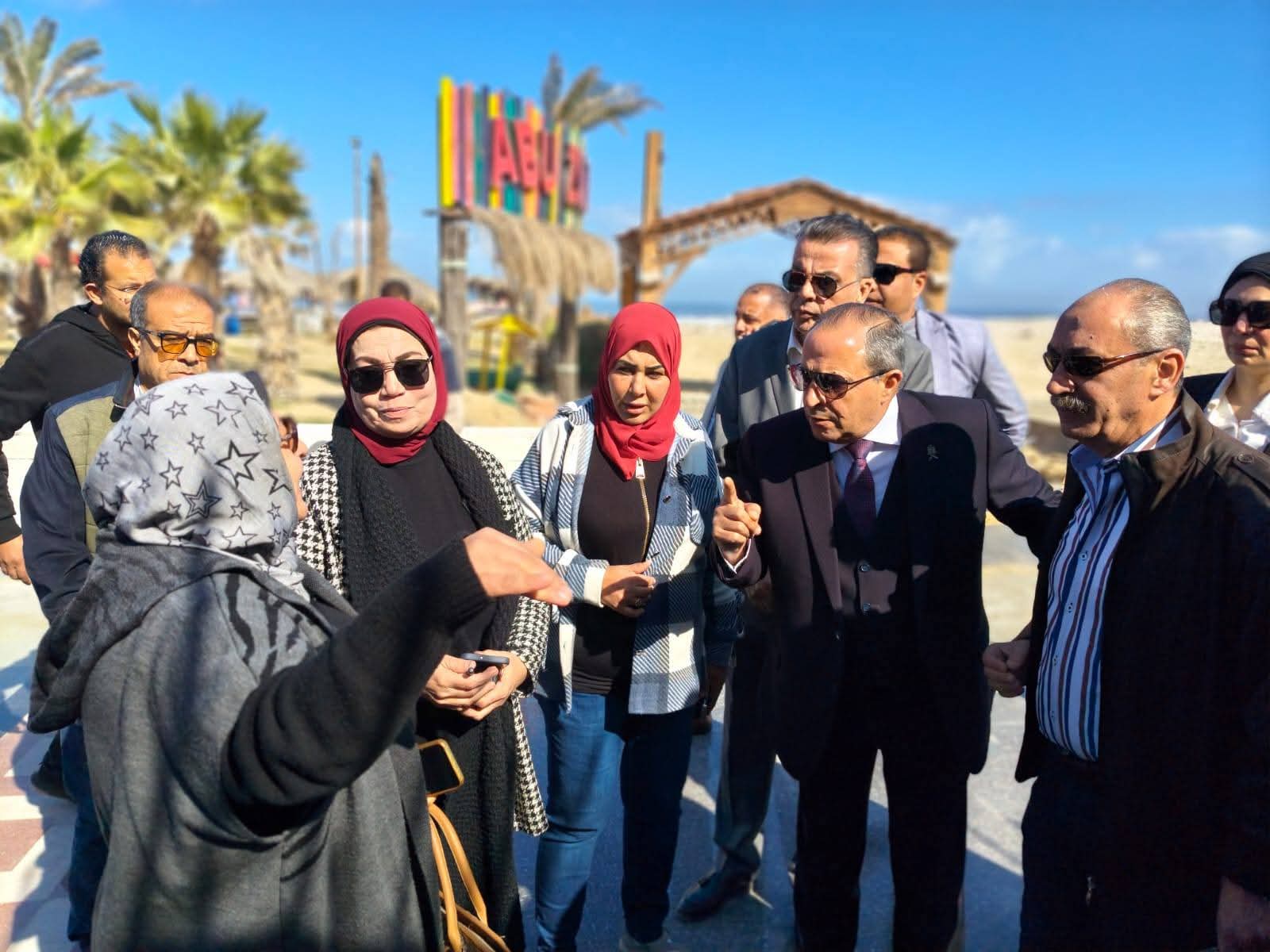 محافظ بورسعيد يتفقد أعمال تطوير الكورنيش السياحي ويوجه بسرعة الانتهاء وفق أعلى معايير الجودة