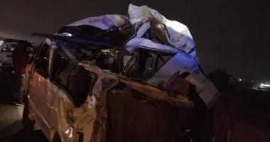 مصرع شخص وإصابة 11 أخرين على طريق بنها