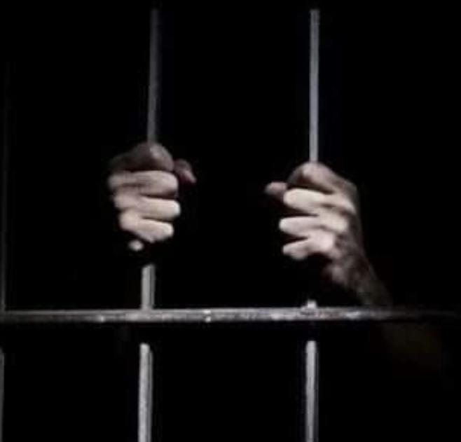 القبض على متهم بالنصب على وزير الشباب والرياضة الأسبق