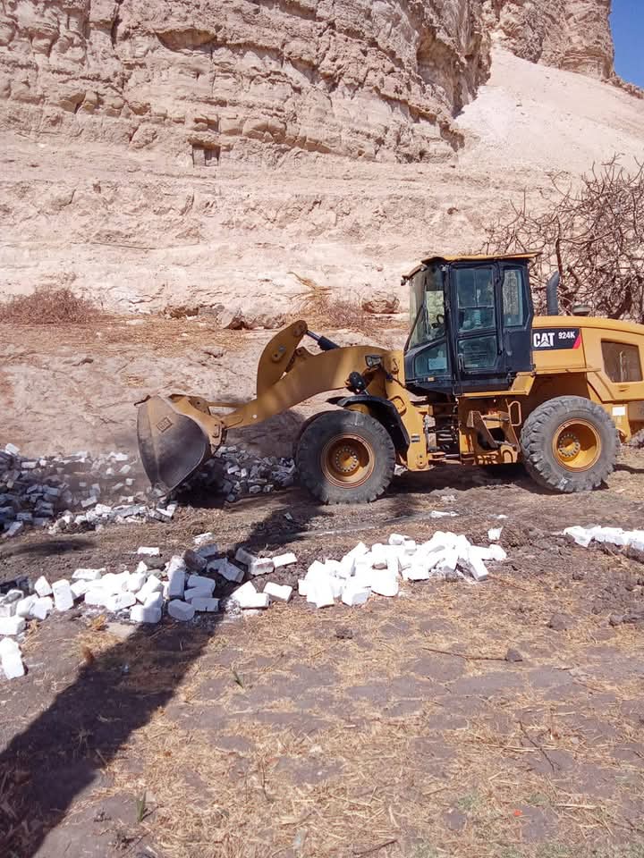 محافظ أسيوط: إزالة 7 حالات تعدي بـ4 مراكز وحي ضمن المرحلة الثانية من الموجة 28 للازالات