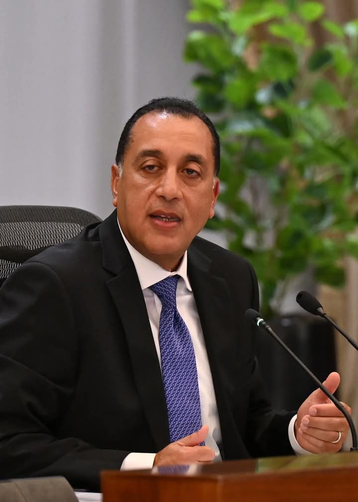 مدبولي يوجه بضرورة العمل على تشجيع وتحفيز المستثمرين المصريين لزيادة وتوسيع نطاق استثماراتهم في القارة الأفريقية