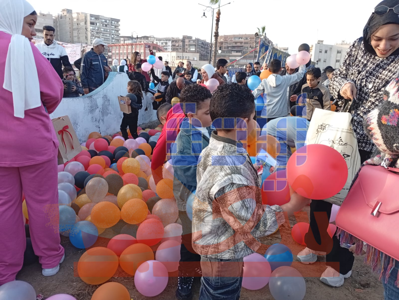 احتفالات كبيرة لعيد الفطر ببورسعيد والجبهة الدبلوماسية تتصدر المشهد.