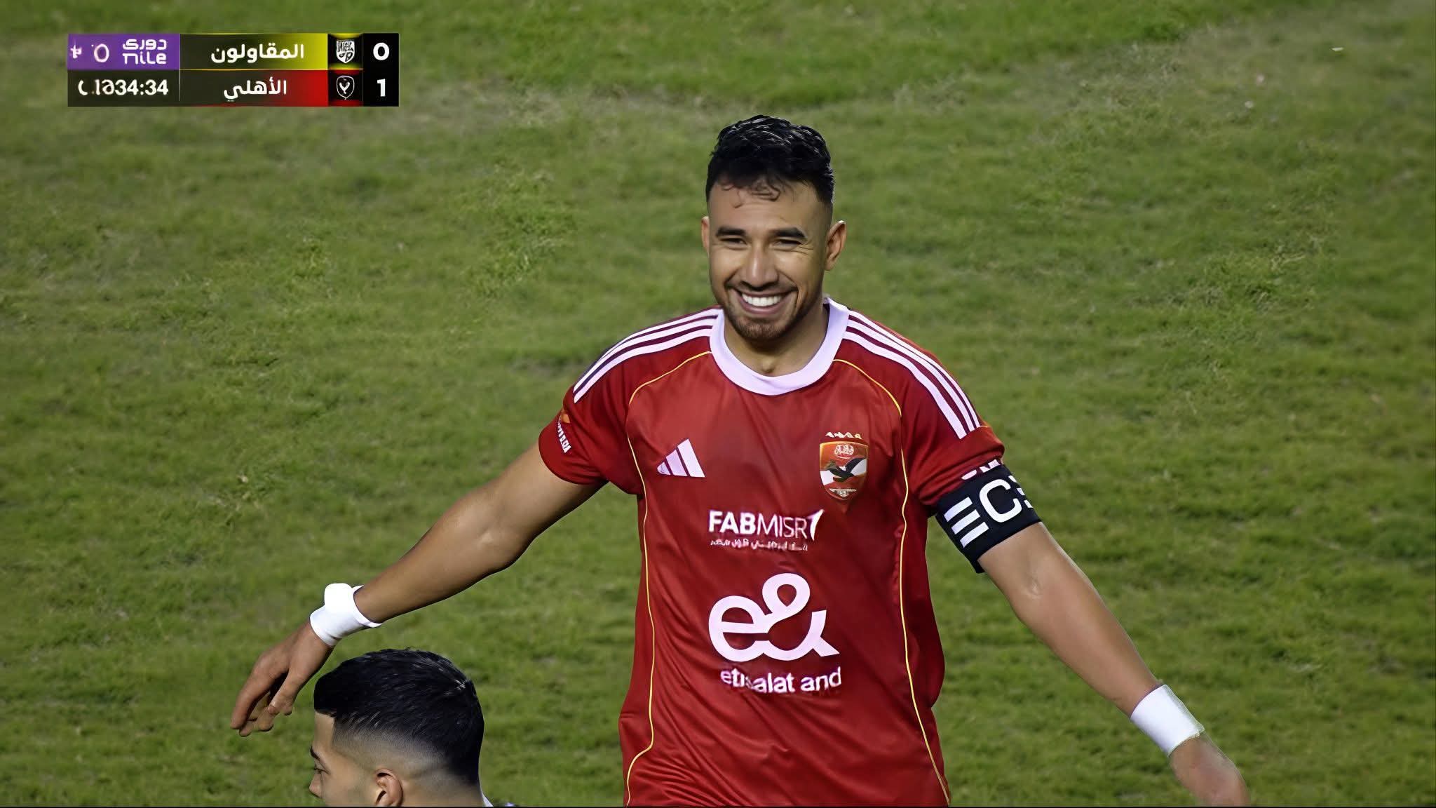 جريدة إرادة شعب | رياضة | الأحمر و السماوى يهددان الزمالك على قمة الدورى