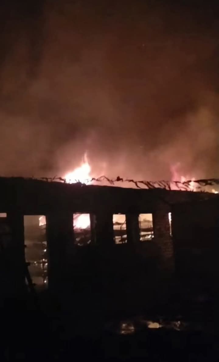 حريق بمزرعة دواجن بقرية مقار بالفيوم دون خسائر بشرية