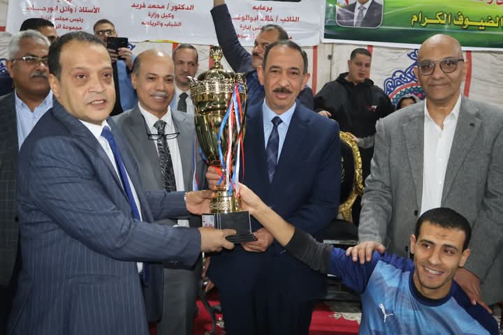 محافظ سوهاج يشهد فعاليات ختام الدورة الرمضانية بمركز شباب مدينة سوهاج