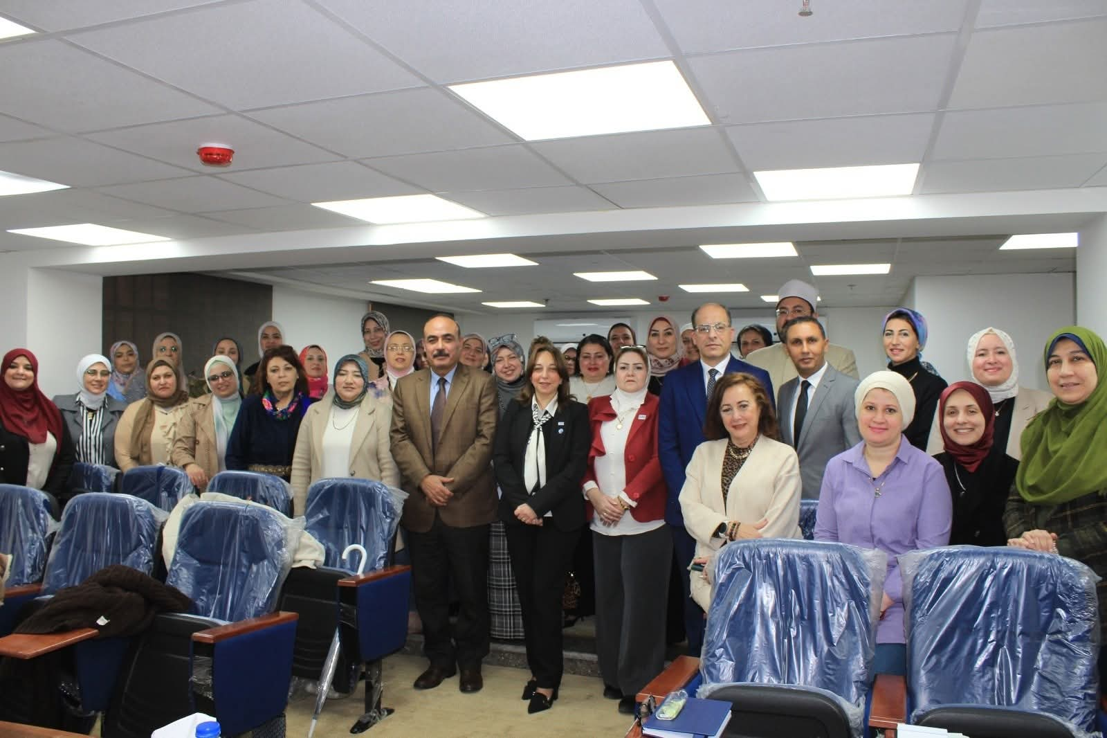 انطلاقة استراتيجية تعيد صياغة القيادة النسائية في شريان الإقتصاد البحري المصري