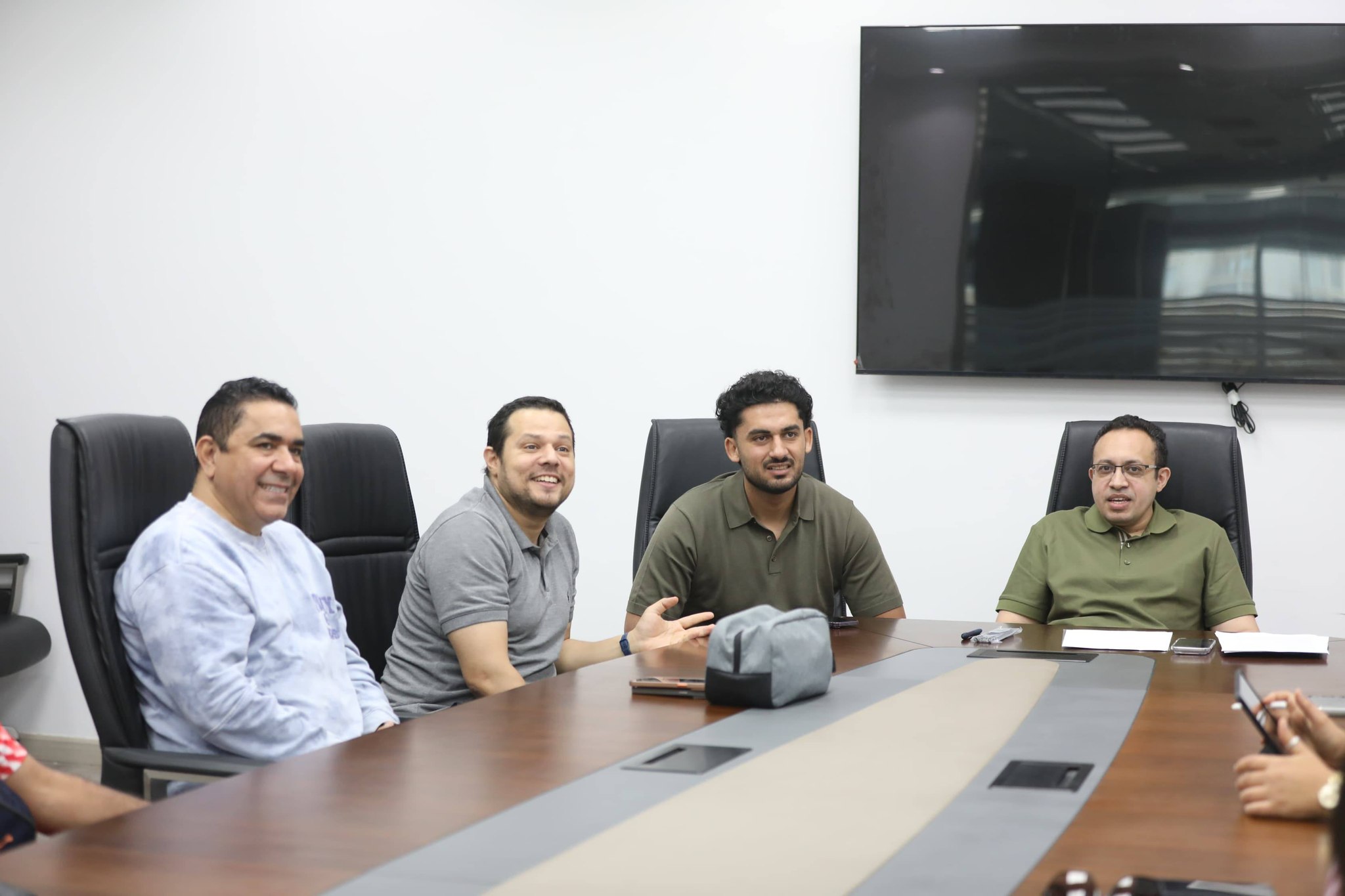 أبو العلا يبحث تطوير المنظومة الطبية بالجبلاية وخطوات عملية لمشروع المركز الطبى