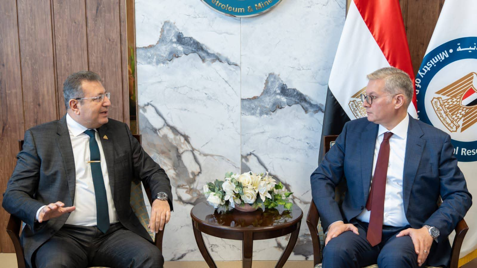 تنسيق برلماني حكومي لمواجهة تحديات الطاقة… البترول: تأمين الإمدادات وتوسيع الاعتماد على البدائل