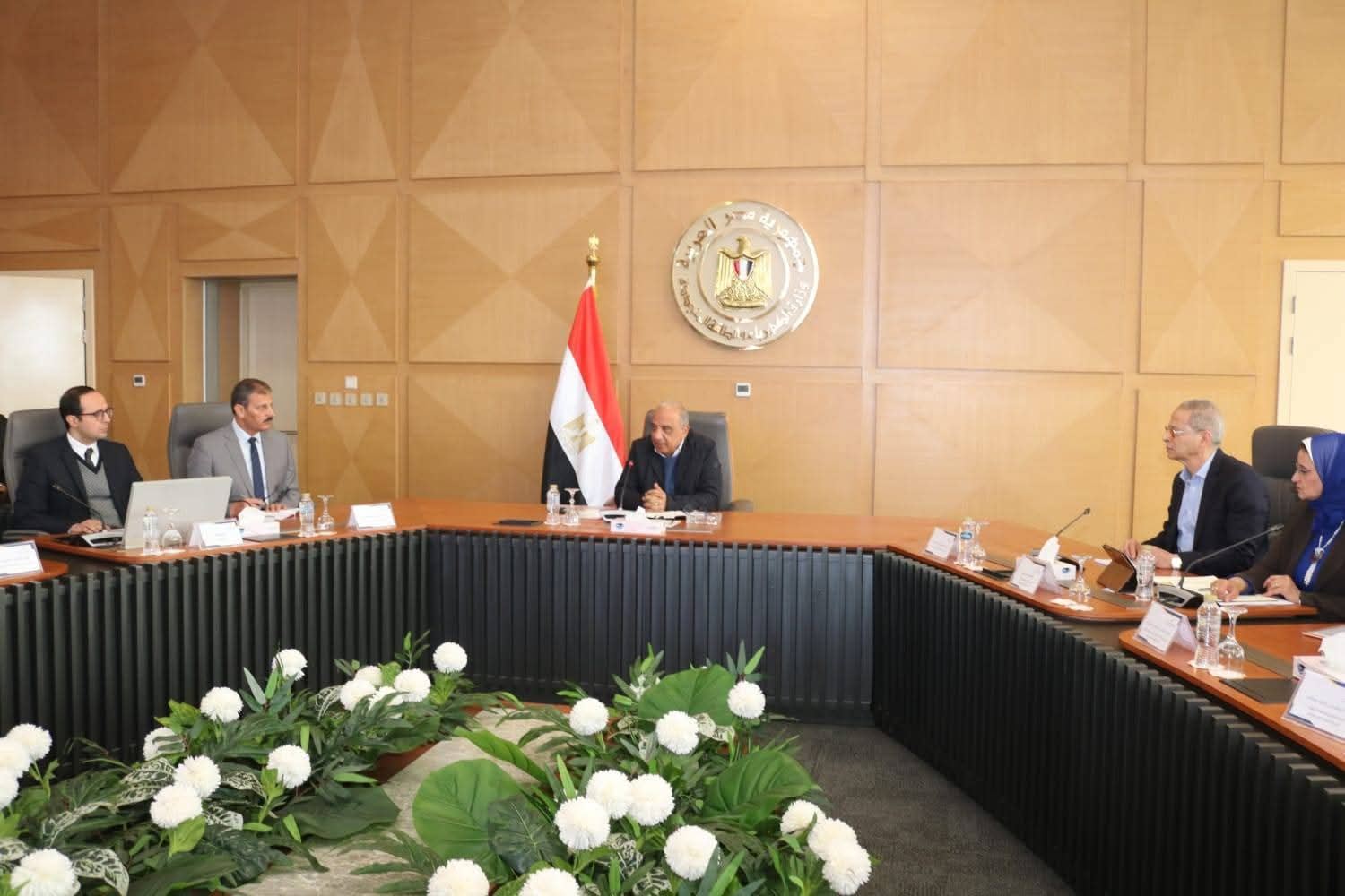 الكهرباء تكشف حصاد الترشيد: وفر 18 ألف ميجاوات ساعة في أسبوع وتأكيد على استقرار التيار رغم التحديات